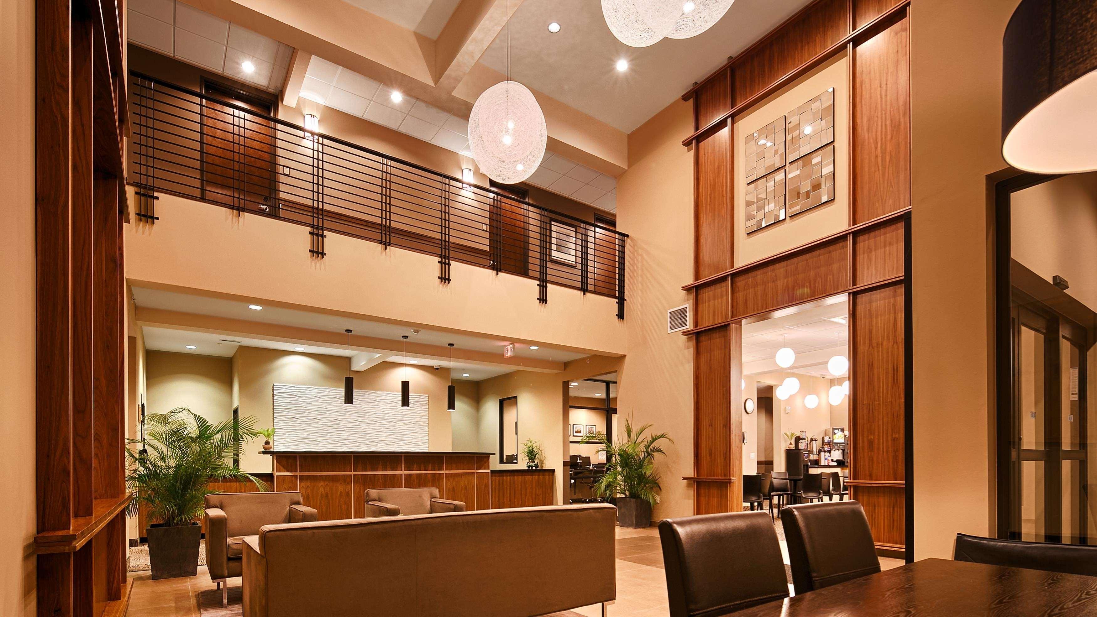 Best Western Plus Lacey Inn & Suites Eksteriør billede
